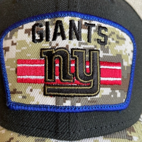 NFL NY Giants New Era Salute to Service cap in great condition size M/L - Picture 3 of 13